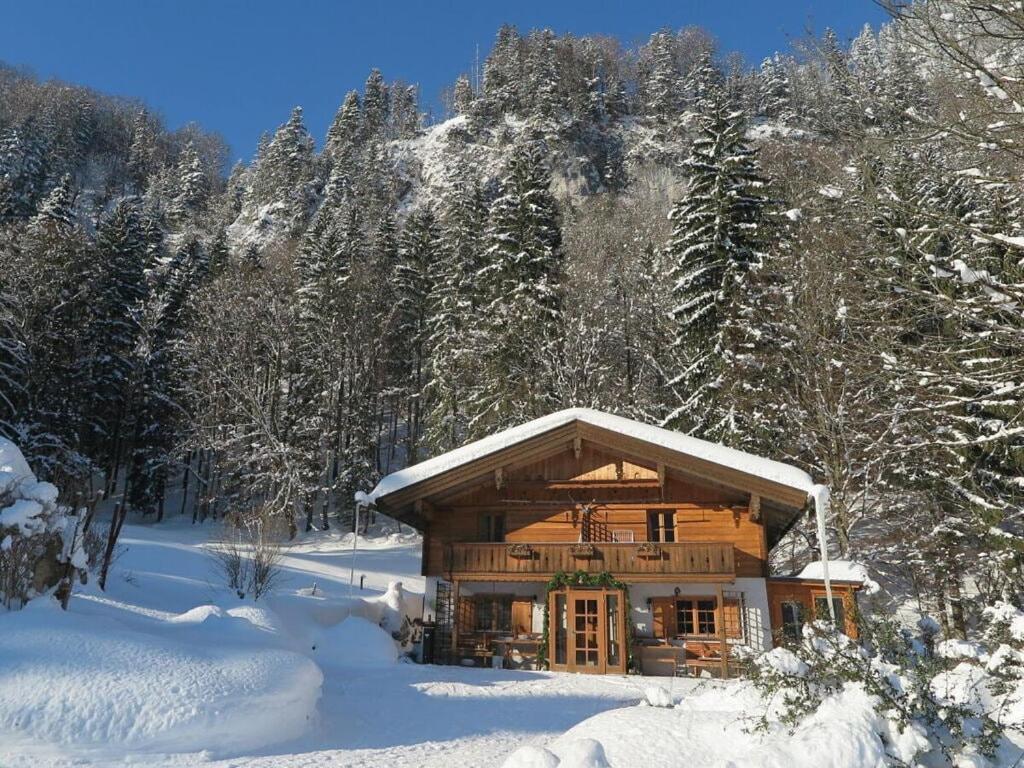 Waterval In Het Huis Boshoek Villa Aschau im Chiemgau Exteriör bild